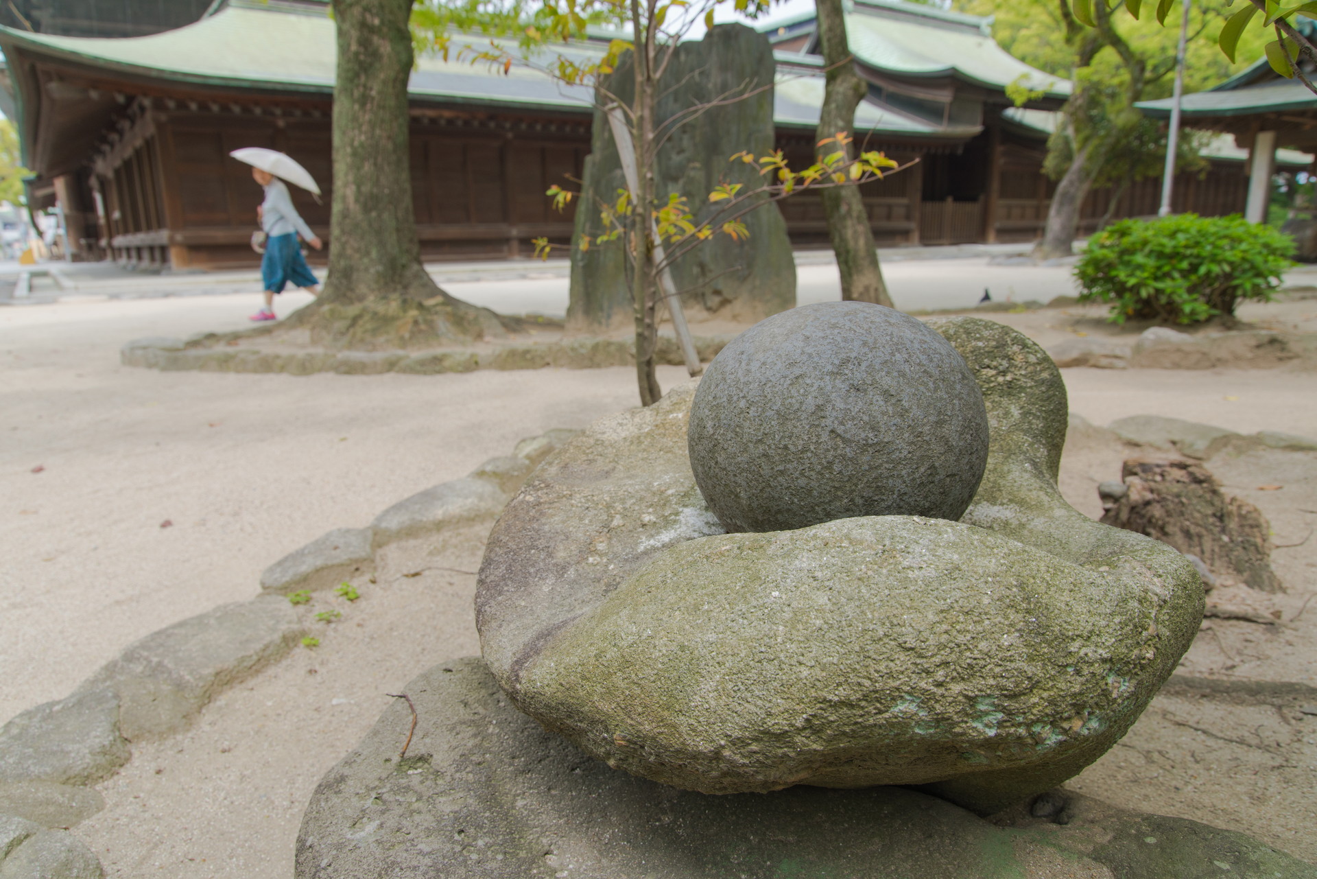 筥崎宮 謎の石